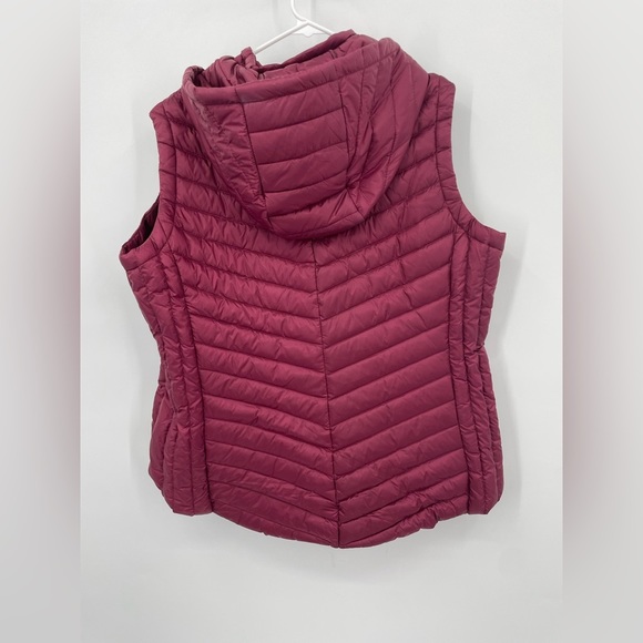 GALLERY New York women puffer vest/ jacket - Picture 2 of 9